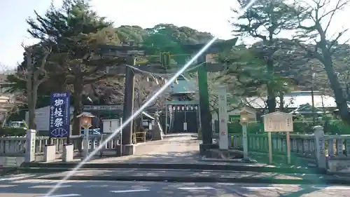 大津諏訪神社の鳥居