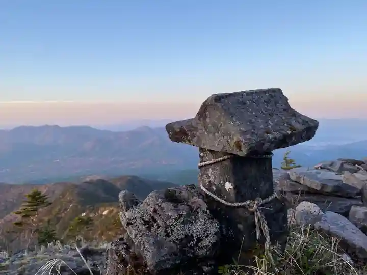 山家神社奥宮の末社・摂社