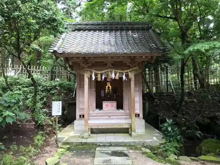 劒神社の末社・摂社