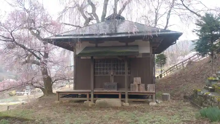 勝間薬師堂(長野県)