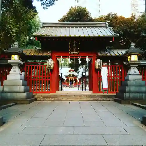 金王八幡宮の山門