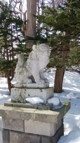 留萌神社の狛犬