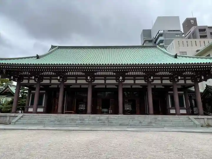 東長寺の本殿・本堂