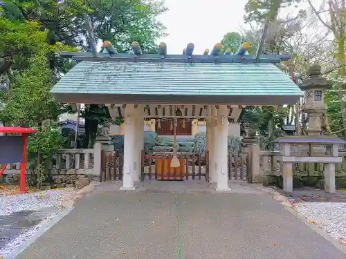 六所宮の本殿・本堂