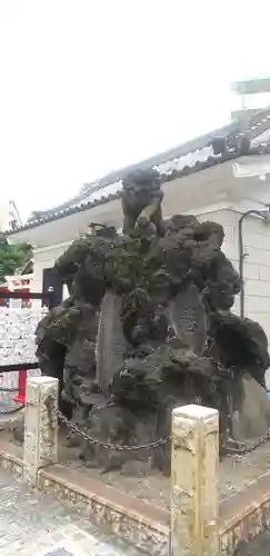 鶴見神社の狛犬