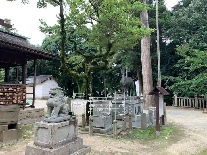 今八幡宮の狛犬