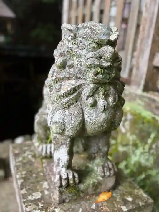 春日神社の{uncategorized: "未分類", other: "その他", undefined: "問題あり", building: "その他建物", grave: "お墓", sacred_gate: "鳥居", guardian: "狛犬", statue: "像", buddha: "仏像", history: "歴史", nature: "自然", garden: "庭園", animal: "動物", pagoda: "塔", temizu: "手水舎", mountain_gate: "山門・神門", sanctuary: "本殿・本堂", subordinate: "末社・摂社", art: "芸術", scenery: "景色", jizo: "地蔵", ema: "絵馬", goshuin: "御朱印", omikuji: "おみくじ", items: "授与品その他", amulet: "お守り", goshuincho: "御朱印帳", eats: "食事", festival: "お祭り", votive_dance: "神楽", shichigosan: "七五三参", wedding: "結婚式", experience: "体験その他", initially: "初詣", around: "周辺", anti_infection: "感染症対策"}