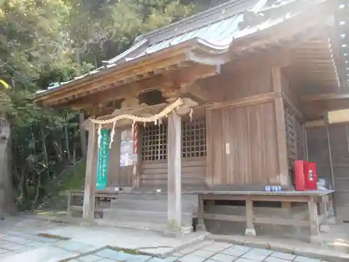 三嶋神社の本殿・本堂