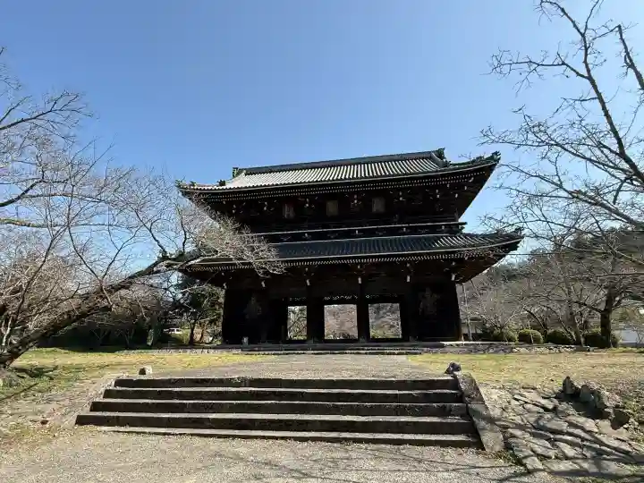根来寺の{uncategorized: "未分類", other: "その他", undefined: "問題あり", building: "その他建物", grave: "お墓", sacred_gate: "鳥居", guardian: "狛犬", statue: "像", buddha: "仏像", history: "歴史", nature: "自然", garden: "庭園", animal: "動物", pagoda: "塔", temizu: "手水舎", mountain_gate: "山門・神門", sanctuary: "本殿・本堂", subordinate: "末社・摂社", art: "芸術", scenery: "景色", jizo: "地蔵", ema: "絵馬", goshuin: "御朱印", omikuji: "おみくじ", items: "授与品その他", amulet: "お守り", goshuincho: "御朱印帳", eats: "食事", festival: "お祭り", votive_dance: "神楽", shichigosan: "七五三参", wedding: "結婚式", experience: "体験その他", initially: "初詣", around: "周辺", anti_infection: "感染症対策"}