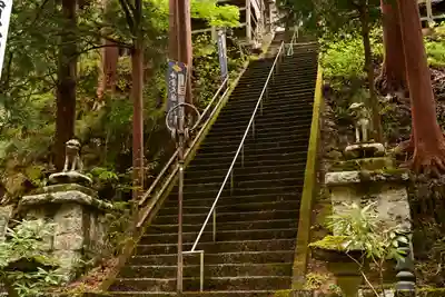大嶽山那賀都神社(山梨県)