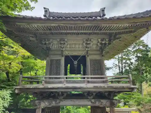 岩瀧寺の山門