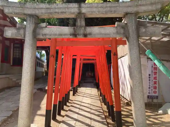 品川神社の鳥居