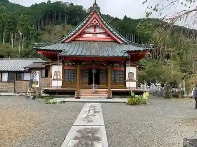 興徳寺の本殿