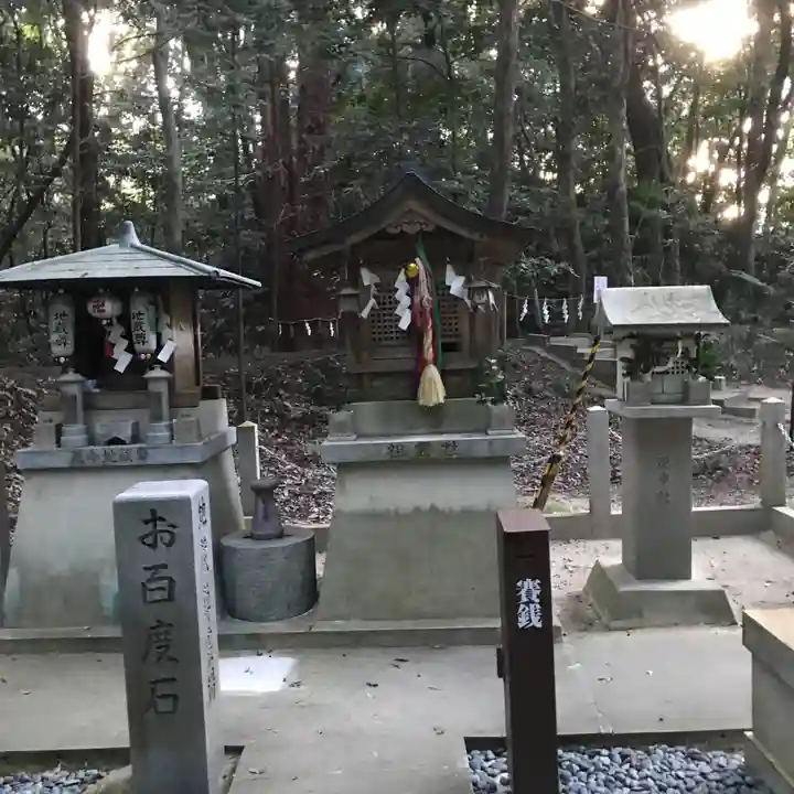 星田妙見宮の末社・摂社