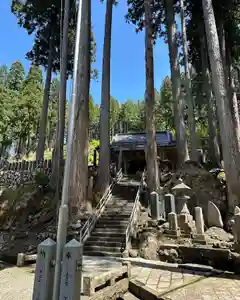 八海山坂本神社(新潟県)(2026年04月26日(日) 06時52分54秒投稿)