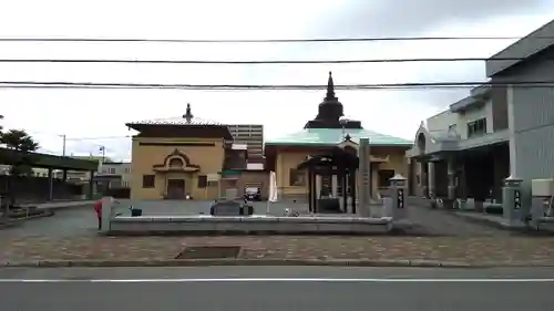 金峰寺の本殿