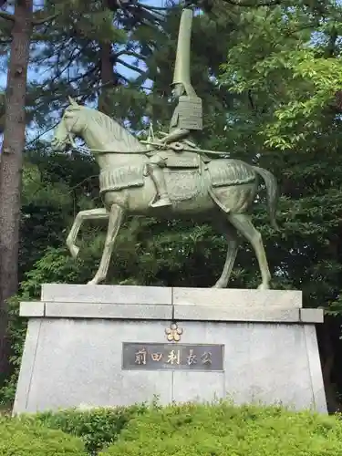 大仏寺の像