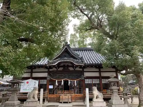 式内楯原神社の本殿