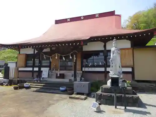 伊勢原 法泉寺の本殿・本堂