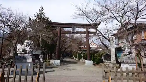 冨士御室浅間神社の鳥居