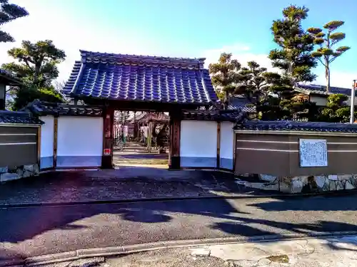 大喜寺の山門