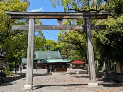 川原神社の{uncategorized: "未分類", other: "その他", undefined: "問題あり", building: "その他建物", grave: "お墓", sacred_gate: "鳥居", guardian: "狛犬", statue: "像", buddha: "仏像", history: "歴史", nature: "自然", garden: "庭園", animal: "動物", pagoda: "塔", temizu: "手水舎", mountain_gate: "山門・神門", sanctuary: "本殿・本堂", subordinate: "末社・摂社", art: "芸術", scenery: "景色", jizo: "地蔵", ema: "絵馬", goshuin: "御朱印", omikuji: "おみくじ", items: "授与品その他", amulet: "お守り", goshuincho: "御朱印帳", eats: "食事", festival: "お祭り", votive_dance: "神楽", shichigosan: "七五三参", wedding: "結婚式", experience: "体験その他", initially: "初詣", around: "周辺", anti_infection: "感染症対策"}