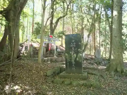 瑠璃光寺の建物その他