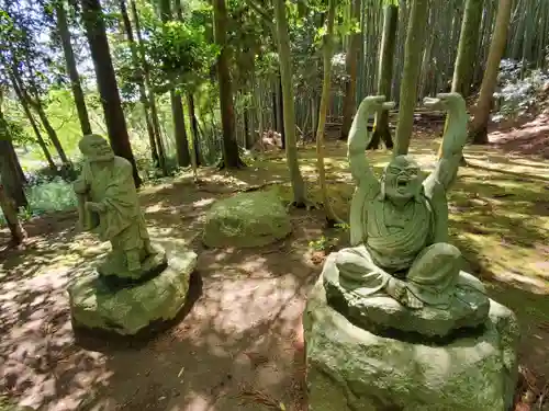 大雄寺の像