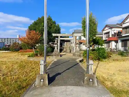 神明社の鳥居