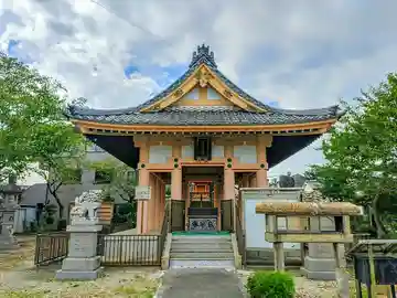 八幡神社の本殿・本堂