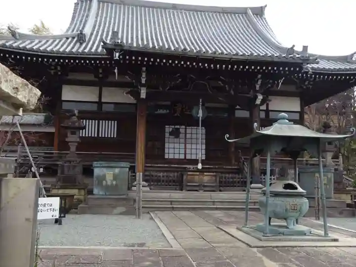 妙蓮寺の本殿・本堂