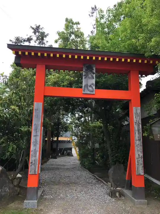 霊山寺の山門・神門