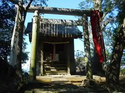 披露山神社（／披露山山之神社／山之神社）の鳥居