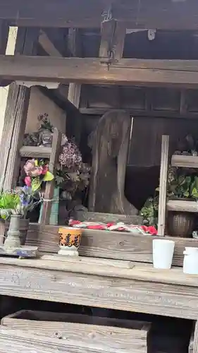 登戸道祖神の像