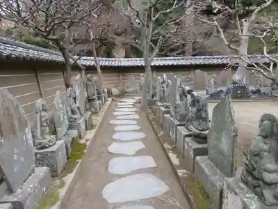 円覚寺の像