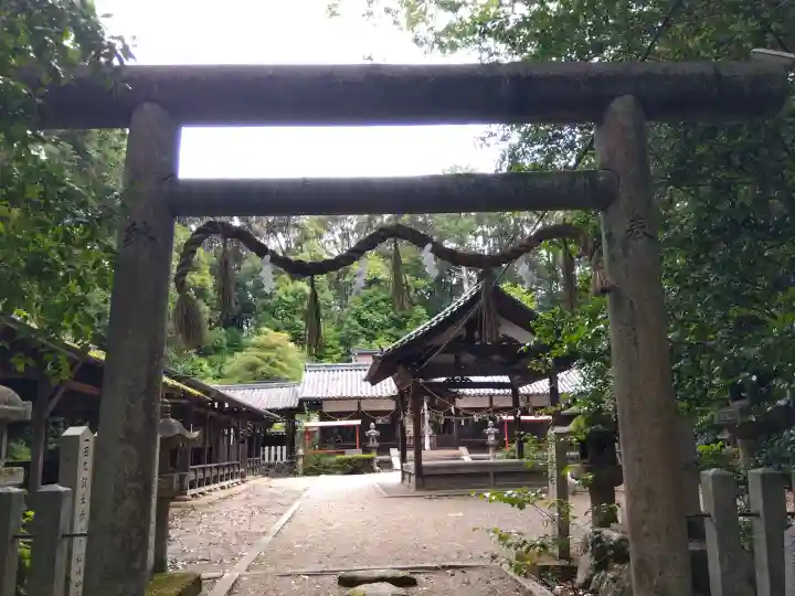 高山八幡宮(奈良県)