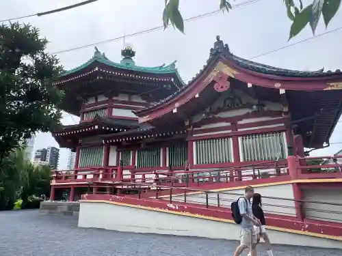 寛永寺不忍池弁天堂(東京都)