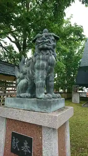 鳥取神社の狛犬