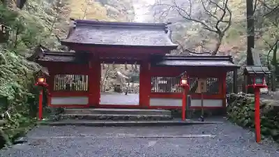 貴船神社の{uncategorized: "未分類", other: "その他", undefined: "問題あり", building: "その他建物", grave: "お墓", sacred_gate: "鳥居", guardian: "狛犬", statue: "像", buddha: "仏像", history: "歴史", nature: "自然", garden: "庭園", animal: "動物", pagoda: "塔", temizu: "手水舎", mountain_gate: "山門・神門", sanctuary: "本殿・本堂", subordinate: "末社・摂社", art: "芸術", scenery: "景色", jizo: "地蔵", ema: "絵馬", goshuin: "御朱印", omikuji: "おみくじ", items: "授与品その他", amulet: "お守り", goshuincho: "御朱印帳", eats: "食事", festival: "お祭り", votive_dance: "神楽", shichigosan: "七五三参", wedding: "結婚式", experience: "体験その他", initially: "初詣", around: "周辺", anti_infection: "感染症対策"}