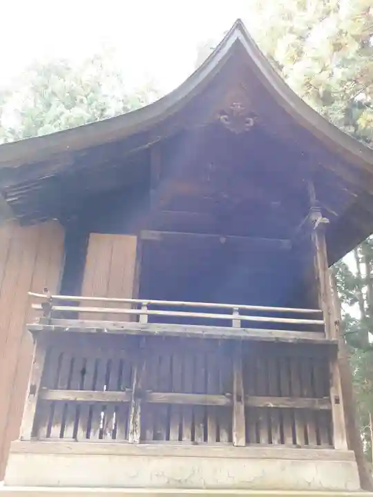 横手八幡神社の本殿・本堂