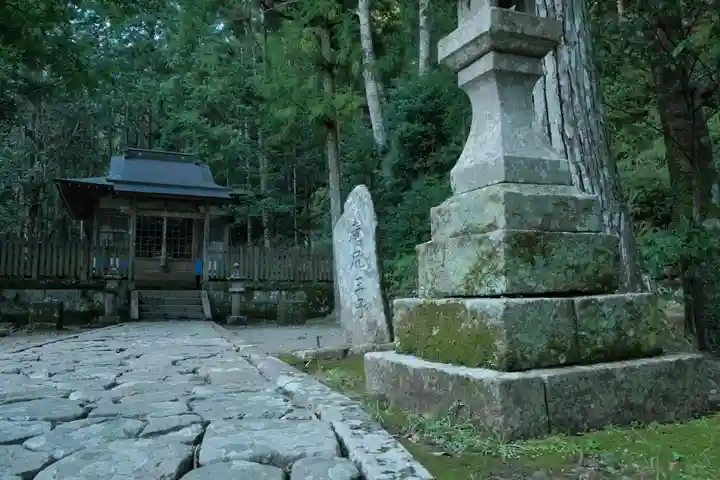 闘鶏神社の周辺