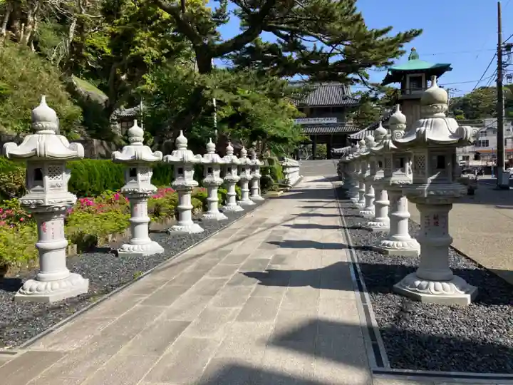 誕生寺のその他建物