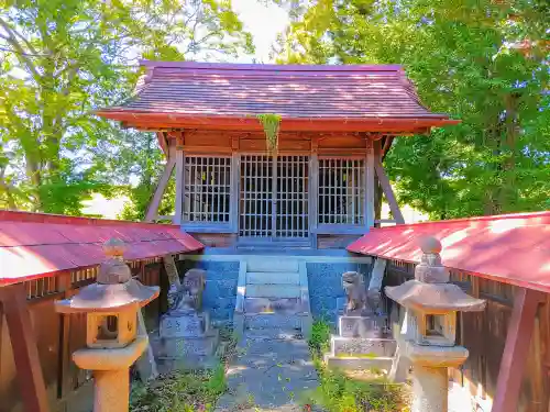 八幡神社（馬飼）の本殿