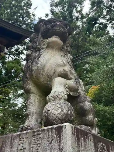 田村神社の狛犬