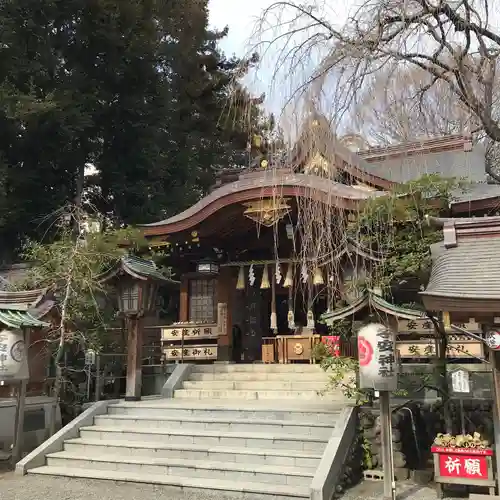 子安神社の本殿・本堂