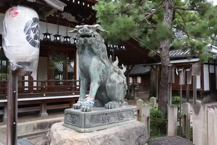 杭全神社の狛犬