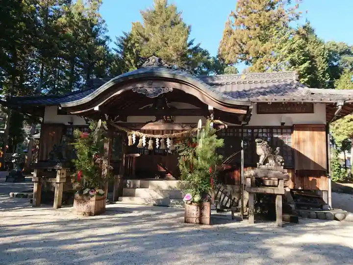八剣神社の本殿・本堂