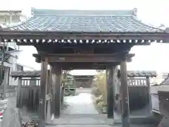 九品寺の山門