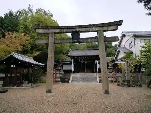 離宮八幡宮の鳥居