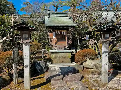 大井神社の末社